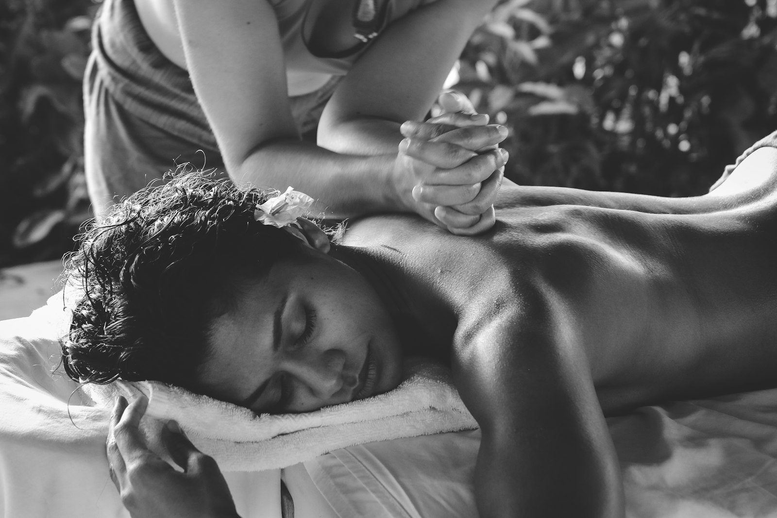 Ayurvedic oil massage therapy